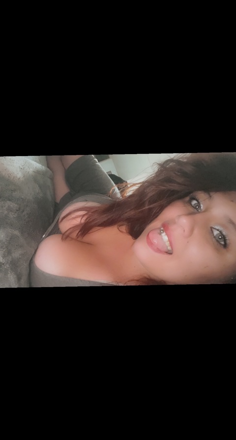 curvy_scorpio6 onlyfans leaked picture 1