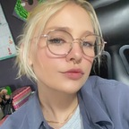 goldengoddess19 Profile Picture