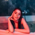 kissofthefox Profile Picture