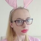 littlebunny1995 Profile Picture