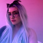 rhiannonava Profile Picture