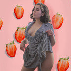 strawberrysucker Profile Picture